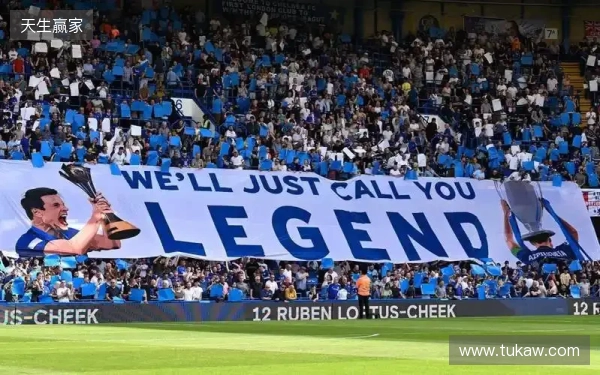 威尔逊扳平,终结水晶宫此前连续6场英超未被运动战破门纪录 威尔逊扳平,终结水晶宫此前连续6场英超未被运动战破门纪录