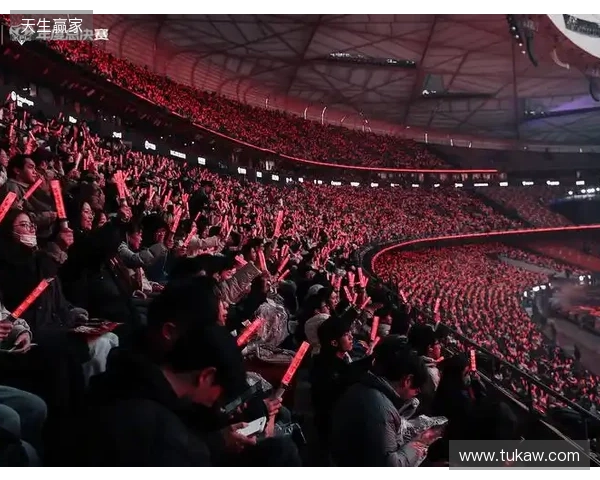 浪漫！23岁埃弗顿后卫布兰斯维特与女友订婚，地点在迪拜酒店