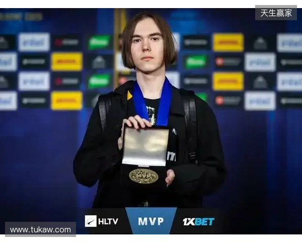 世一门!德转钱多多身价涨至4500万欧,独享世一身价门将 世一门!德转钱多多身价涨至4500万欧,独享世一身价门将