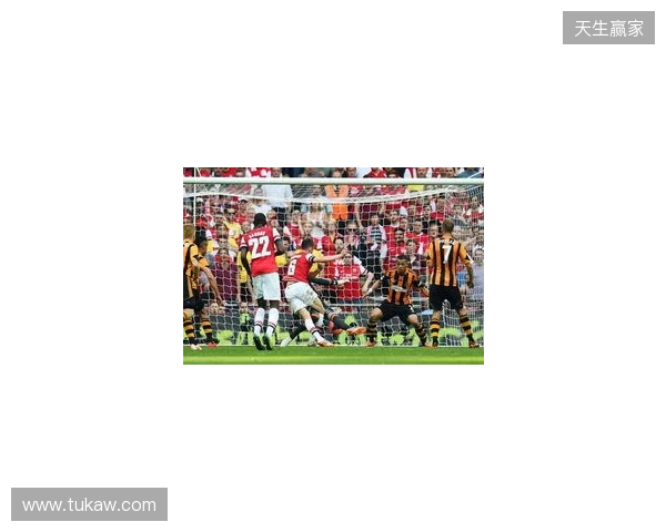 埃泽陷15场球荒,足总杯战弱旅成救赎关键战 埃泽陷15场球荒,足总杯战弱旅成救赎关键战